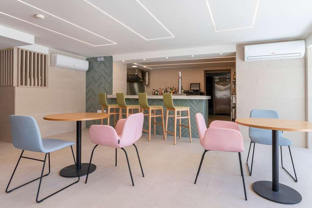 Halley Hotel & Apartments Affiliated By Melia Benidorm Restaurant foto