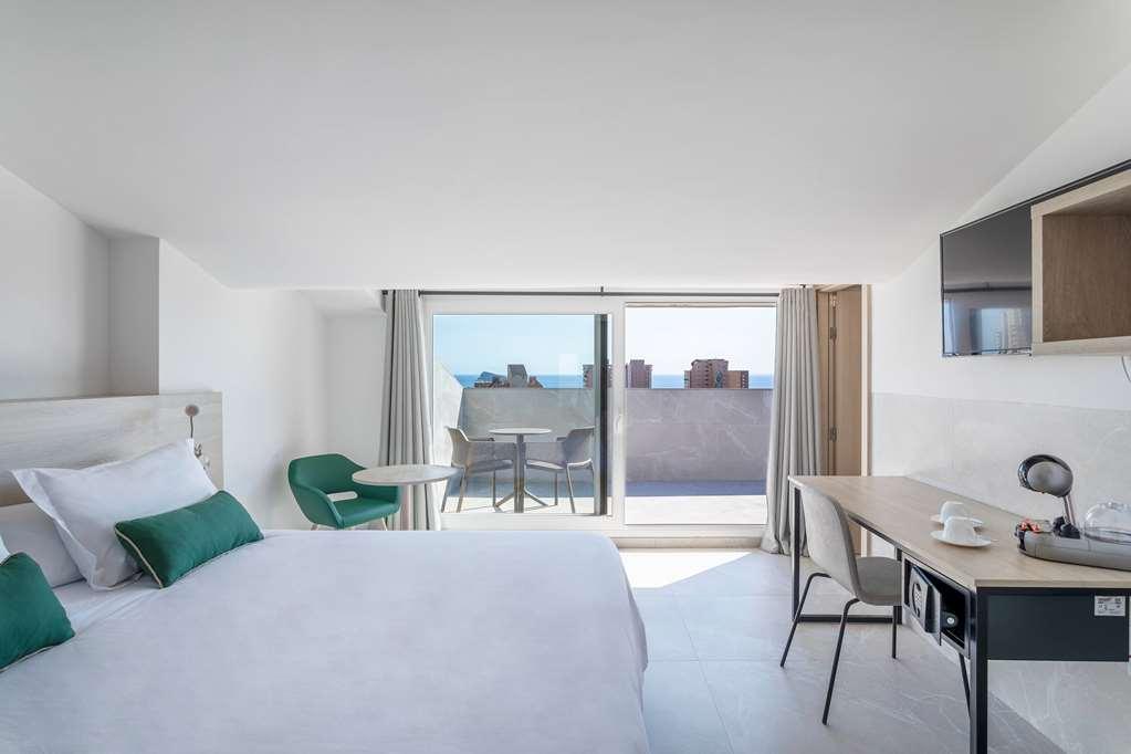 Halley Hotel & Apartments Affiliated By Melia Benidorm Zimmer foto